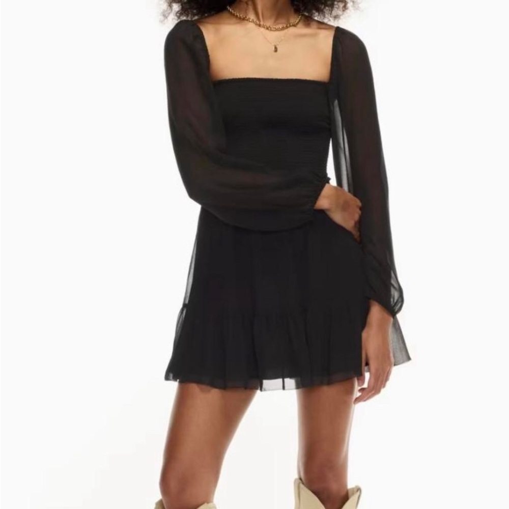 Worn once aritzia Wilfred gauzy mini dress size S